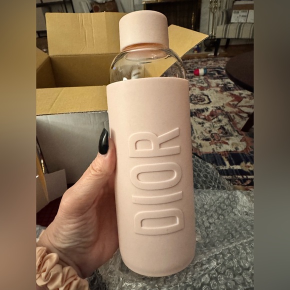 Dior Blush Pink Glass Water Bottle New
In Box GWP - Picture 1 of 5
